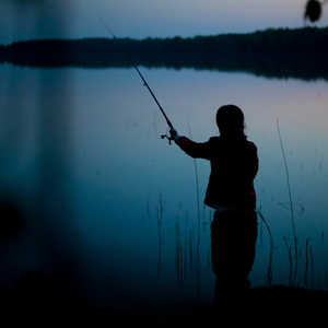 Best Flashlights and Headlamps for Hunting and Fishing