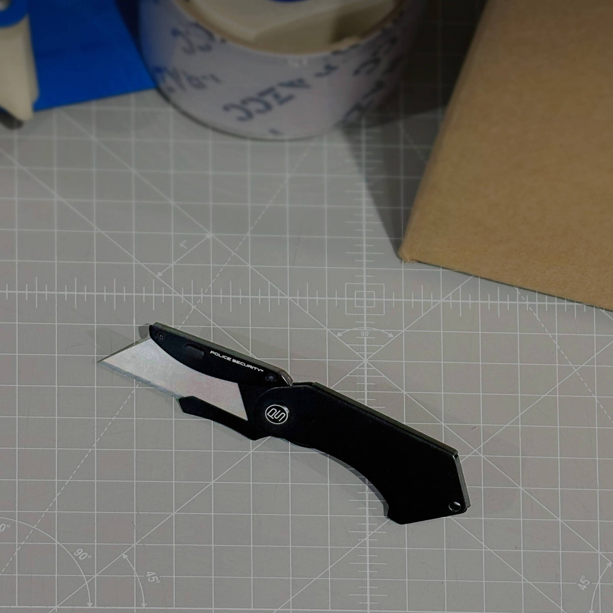 Glide Fold Compact Folding Utility Knife