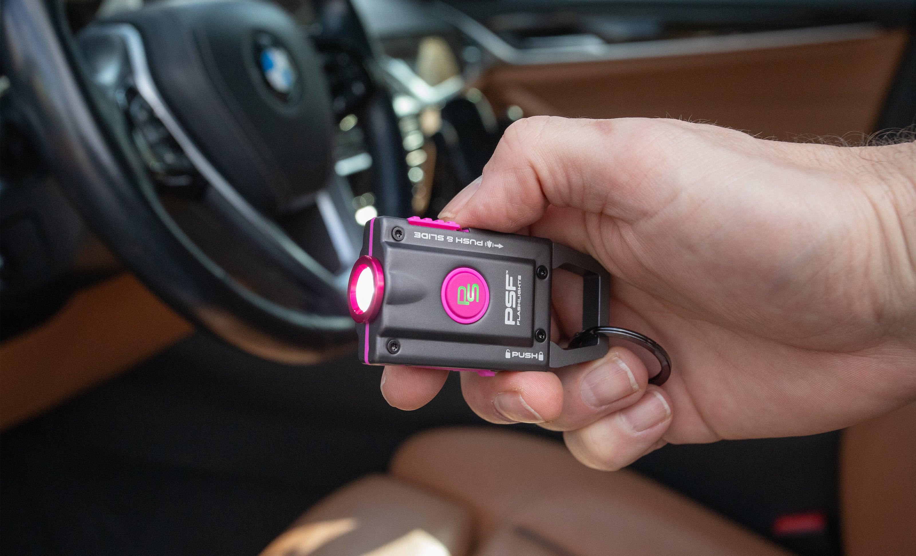 ALERT120™ RECHARGEABLE PERSONAL SAFETY ALARM & FLASHLIGHT