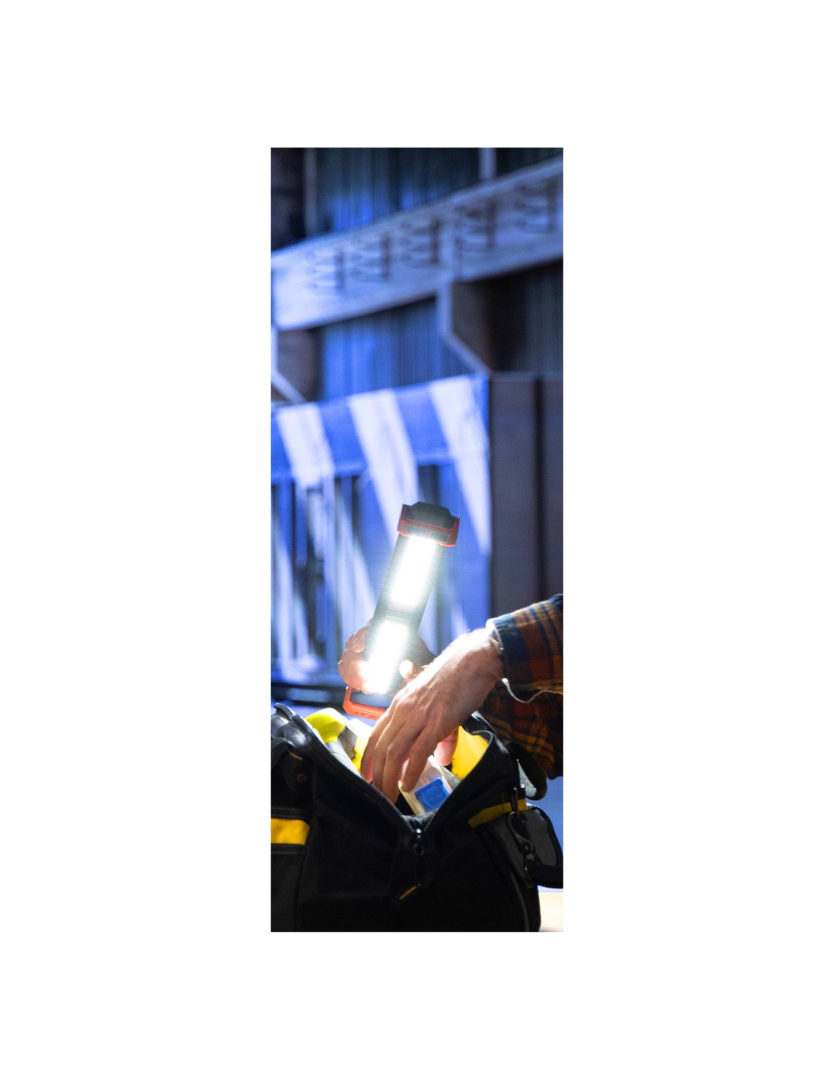 ProFlex 1100 Folding Rechargeable Dual-Panel Bar Worklight